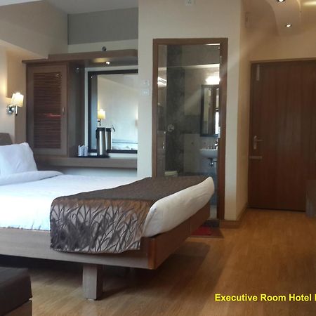 Darshan Resorts Pvt Ltd Ooty Esterno foto