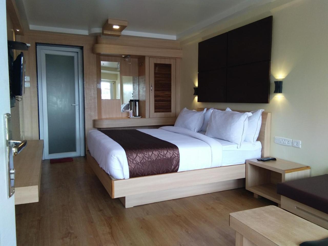 Darshan Resorts Pvt Ltd Ooty Esterno foto